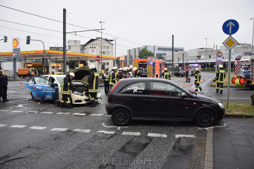 VU 3 Pkw Koeln Deutz Am Messekreisel P027.JPG - Miklos Laubert